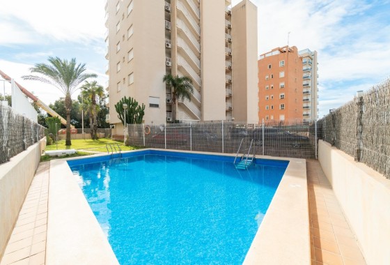 Appartement - Revente - Guardamar del Segura - puerto deportivo