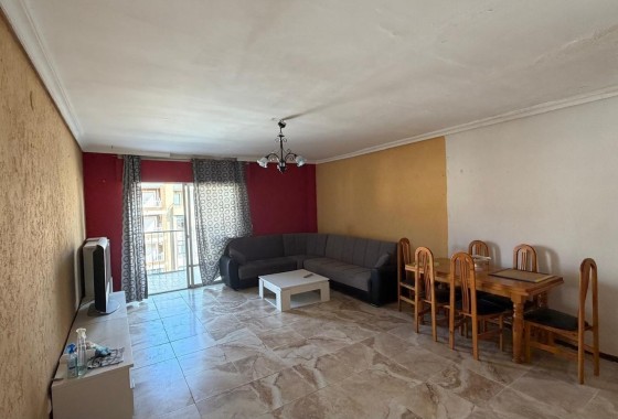 Appartement - Revente - Torrevieja -
                Acequion