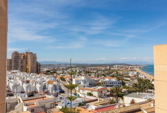 Appartement - Revente - Torrevieja -
                Cabo cervera