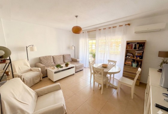 Appartement - Revente - Torrevieja -
                Centro