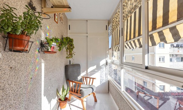 Appartement - Revente - Torrevieja - Estacion de autobuses