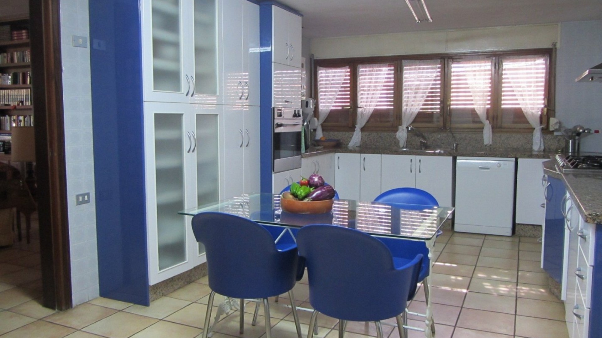 Återförsäljning - Finca lantlig egendom -
Alicante