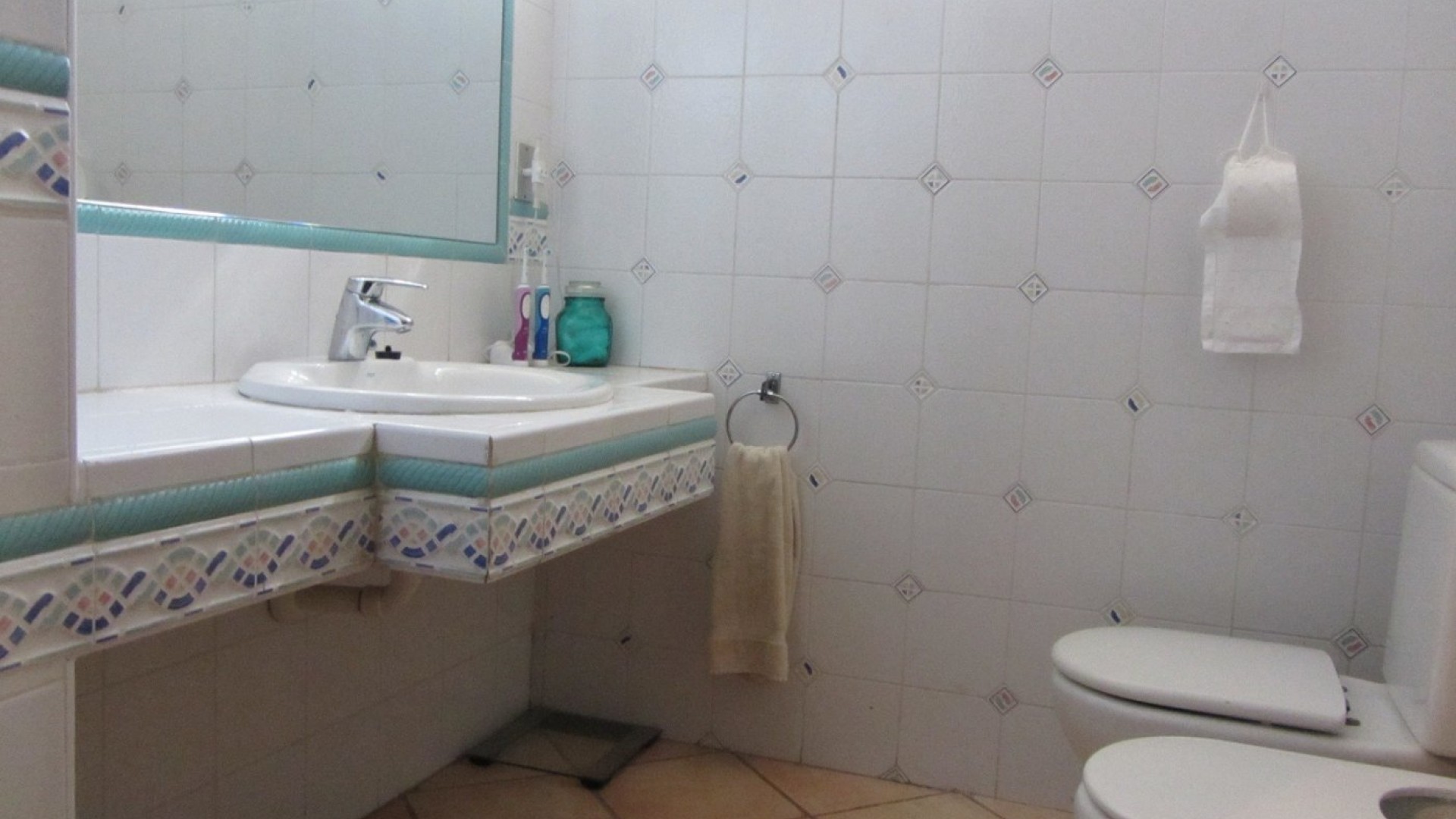 Återförsäljning - Finca lantlig egendom -
Alicante