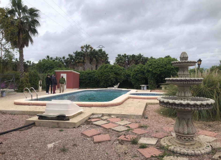 Återförsäljning - Finca lantlig egendom -
Callosa de Segura