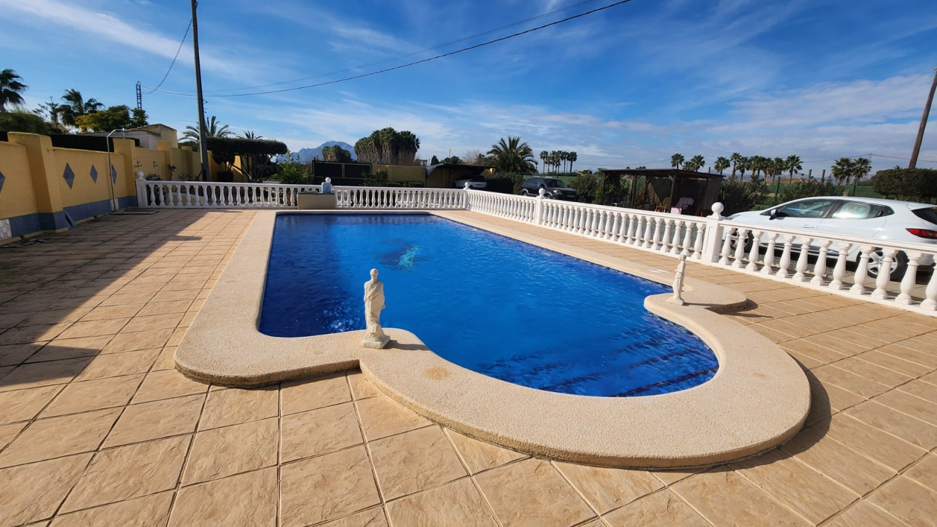 Återförsäljning - Finca lantlig egendom -
Catral