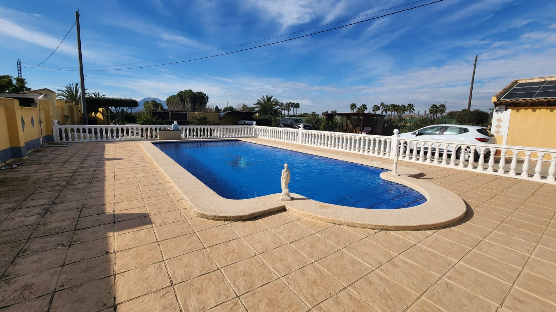 Återförsäljning - Finca lantlig egendom -
Catral