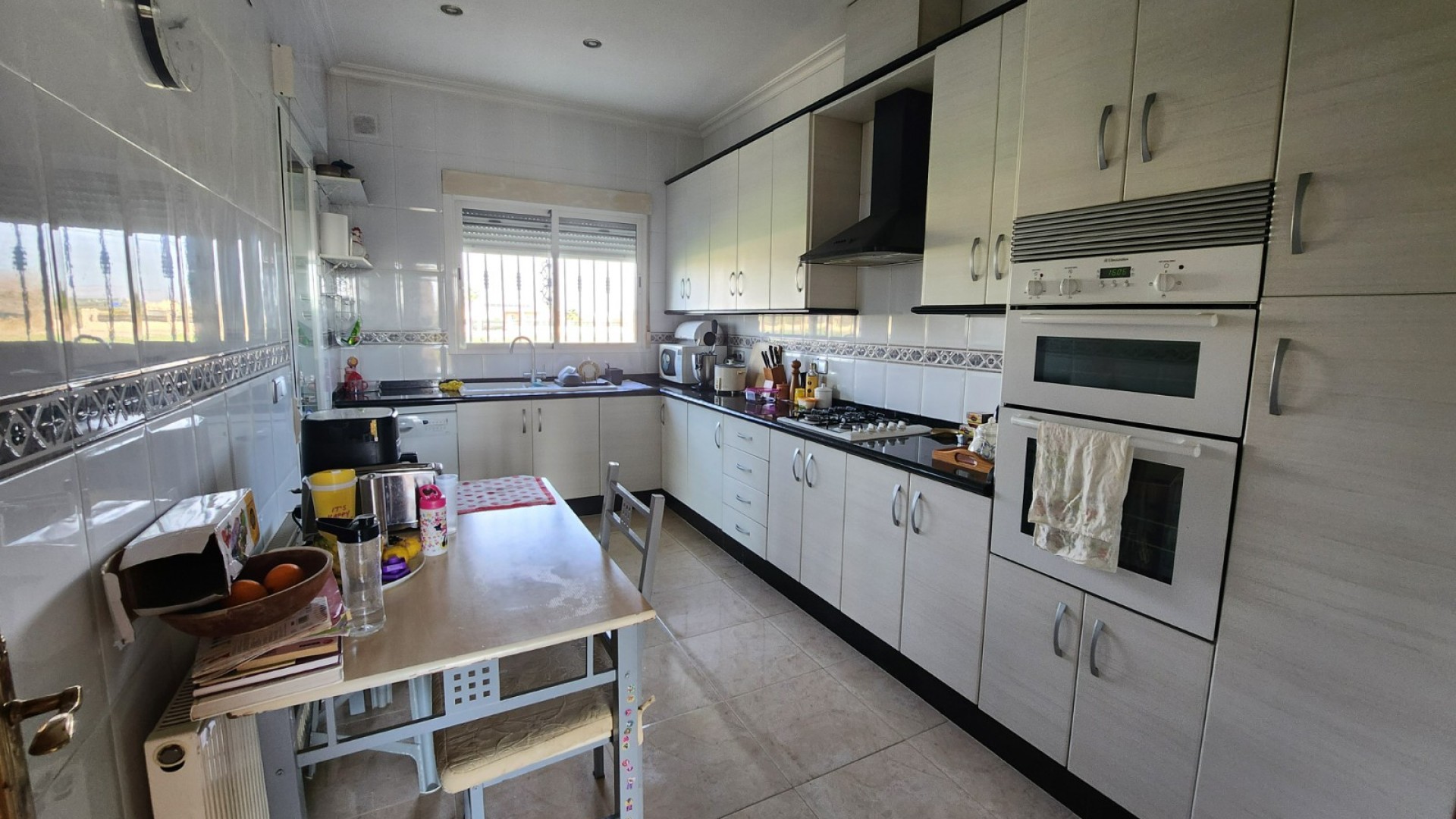 Återförsäljning - Finca lantlig egendom -
Catral