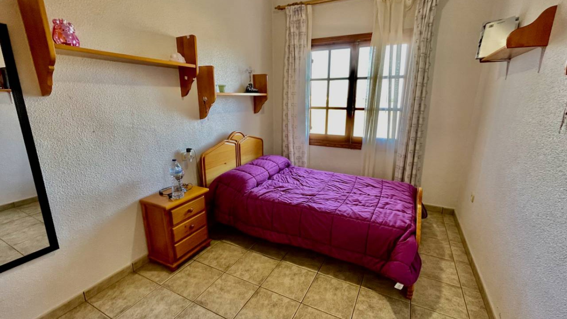 Återförsäljning - Finca lantlig egendom -
Daya Nueva