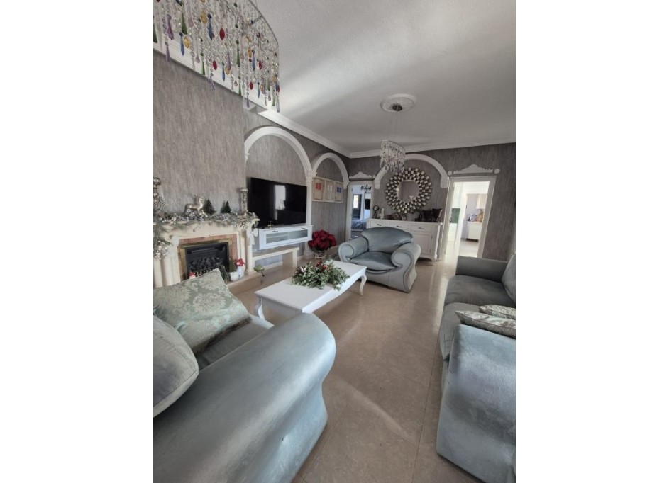 Återförsäljning - Finca lantlig egendom -
Daya Vieja