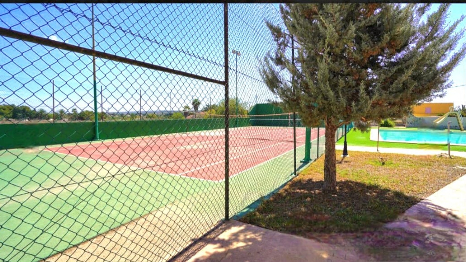 Återförsäljning - Finca lantlig egendom -
Elche