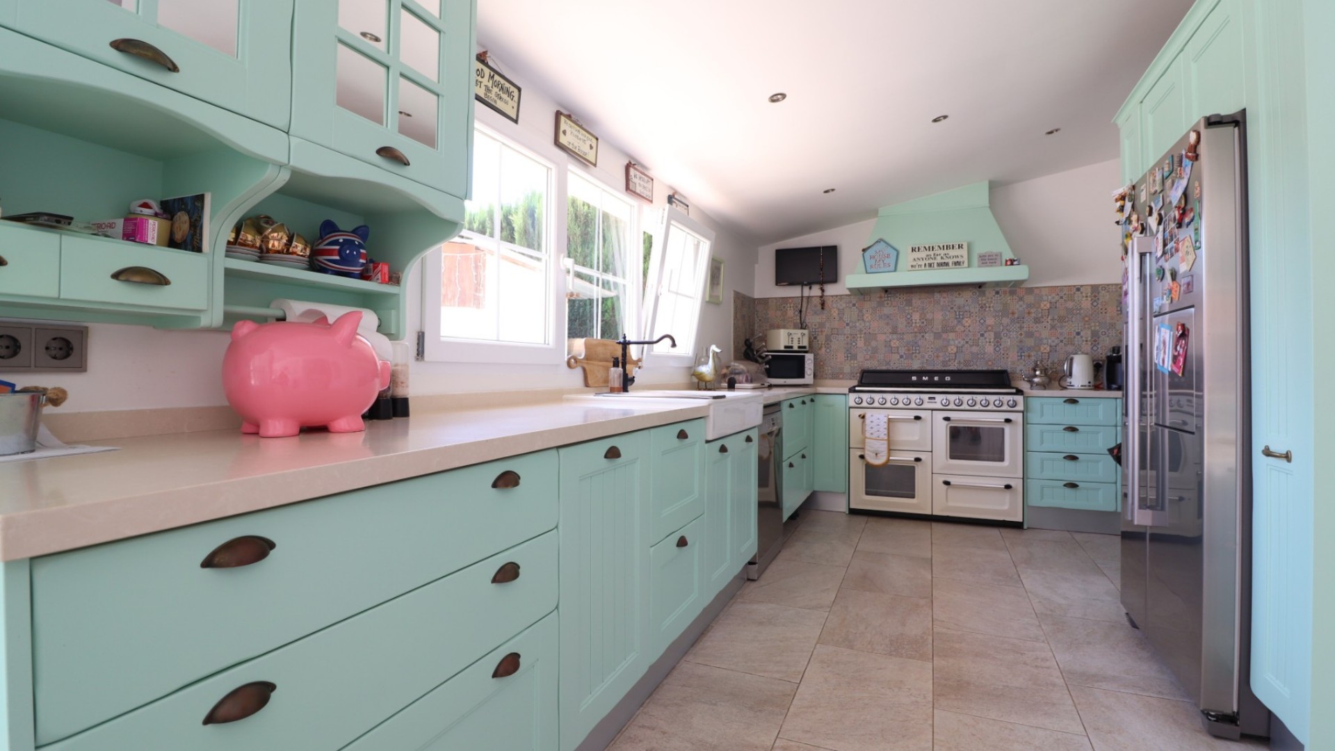 Återförsäljning - Finca lantlig egendom -
Heredades - Heredades - Country