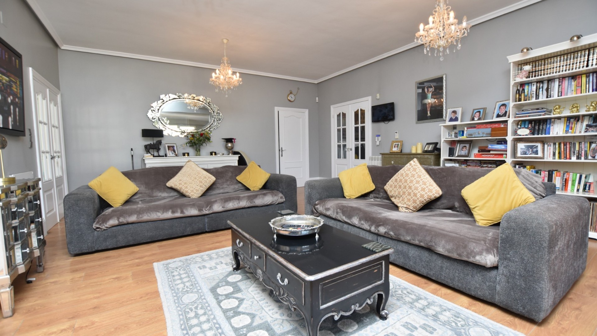 Återförsäljning - Finca lantlig egendom -
Heredades