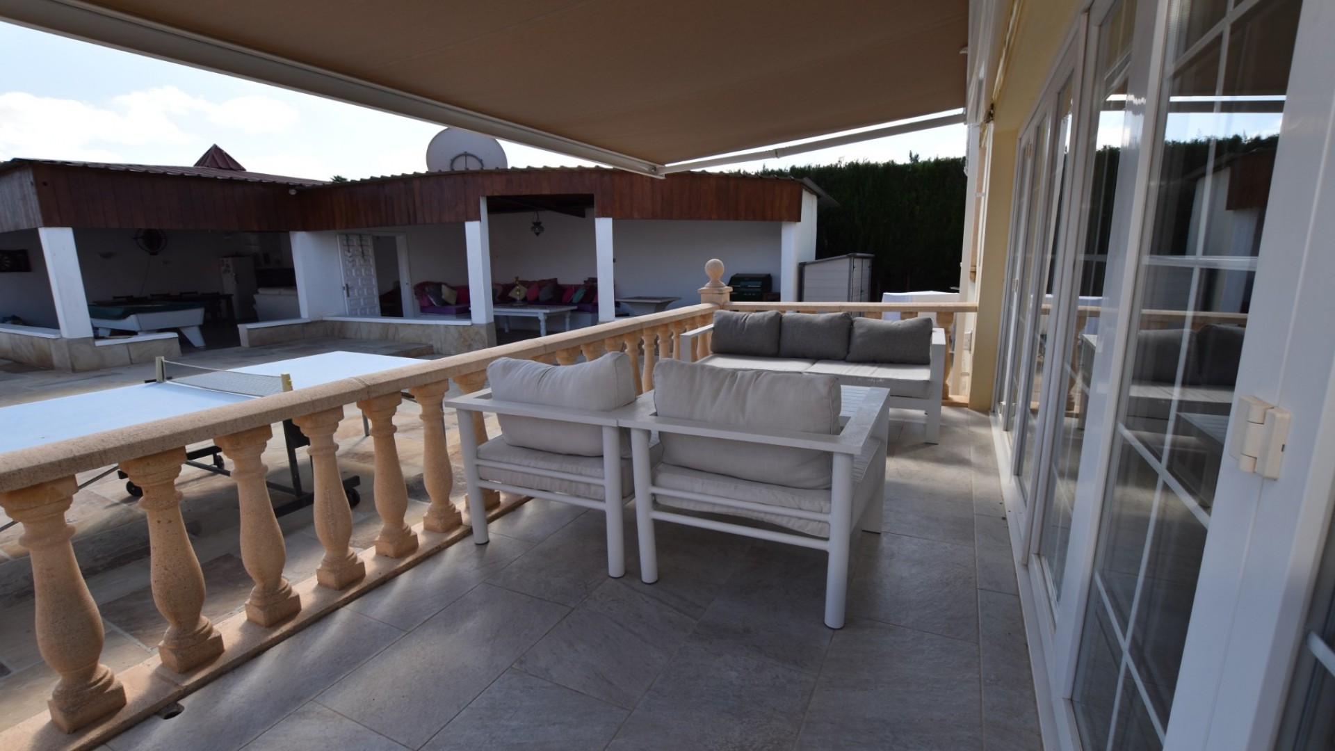 Återförsäljning - Finca lantlig egendom -
Heredades