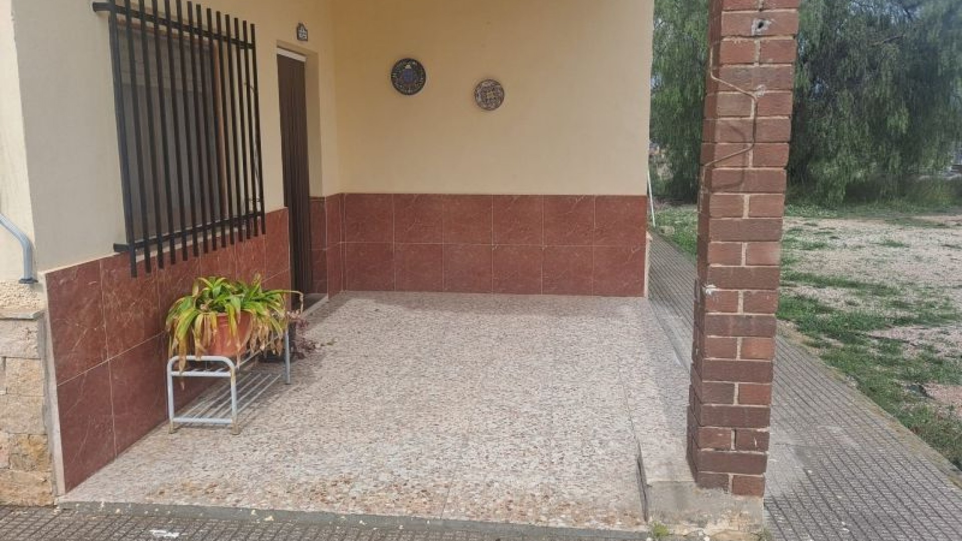 Återförsäljning - Finca lantlig egendom -
Hondón de las Nieves