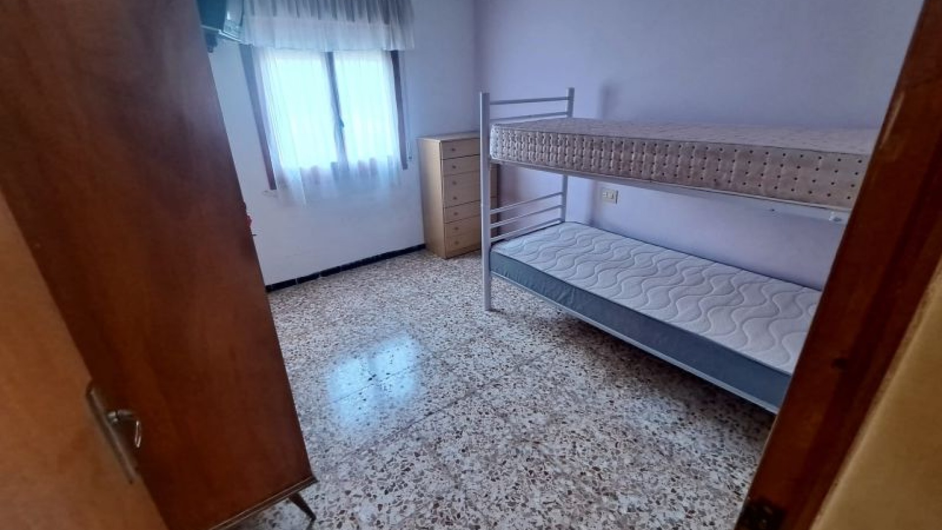 Återförsäljning - Finca lantlig egendom -
Hondón de las Nieves