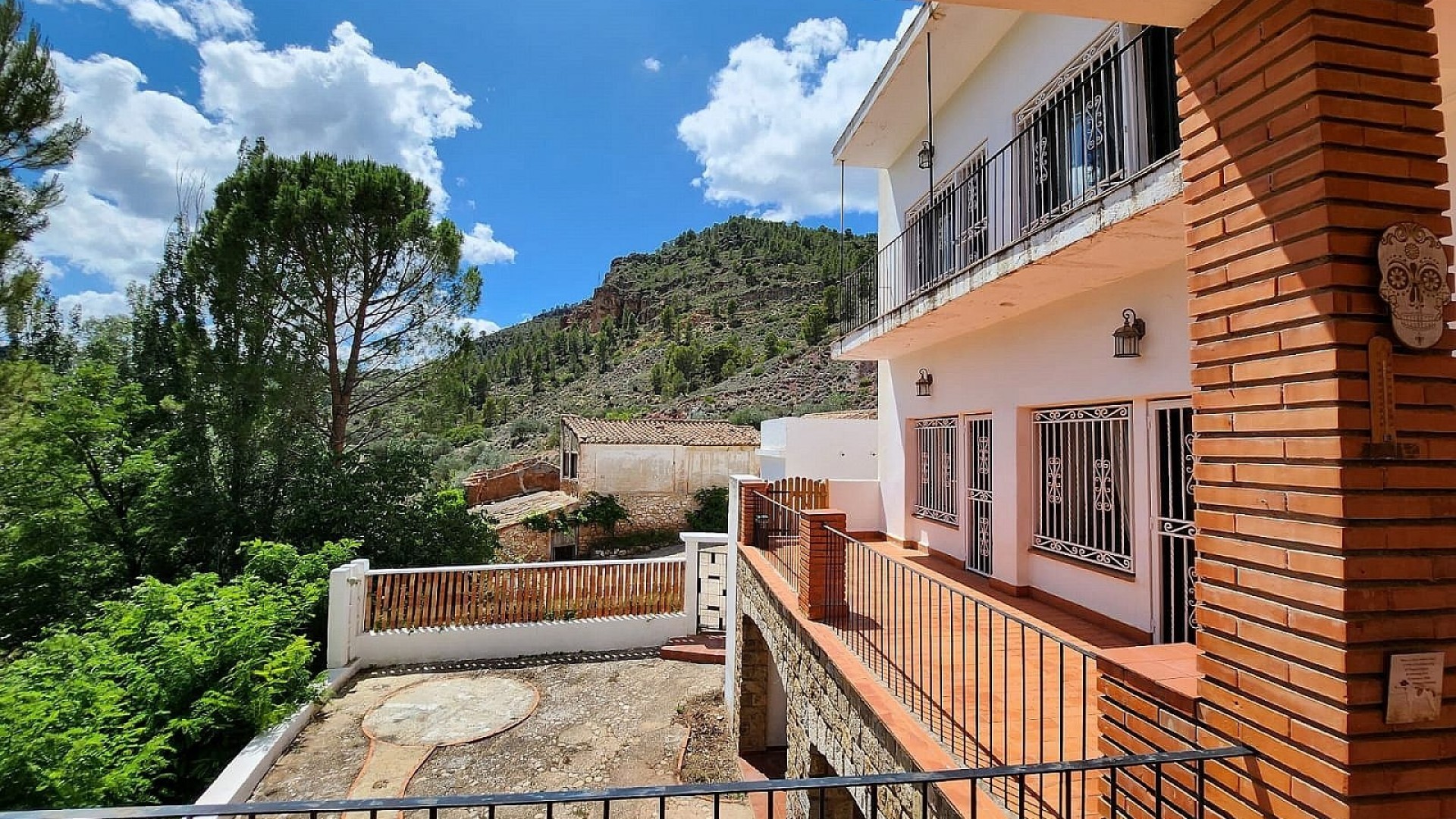 Återförsäljning - Finca lantlig egendom -
Jalance