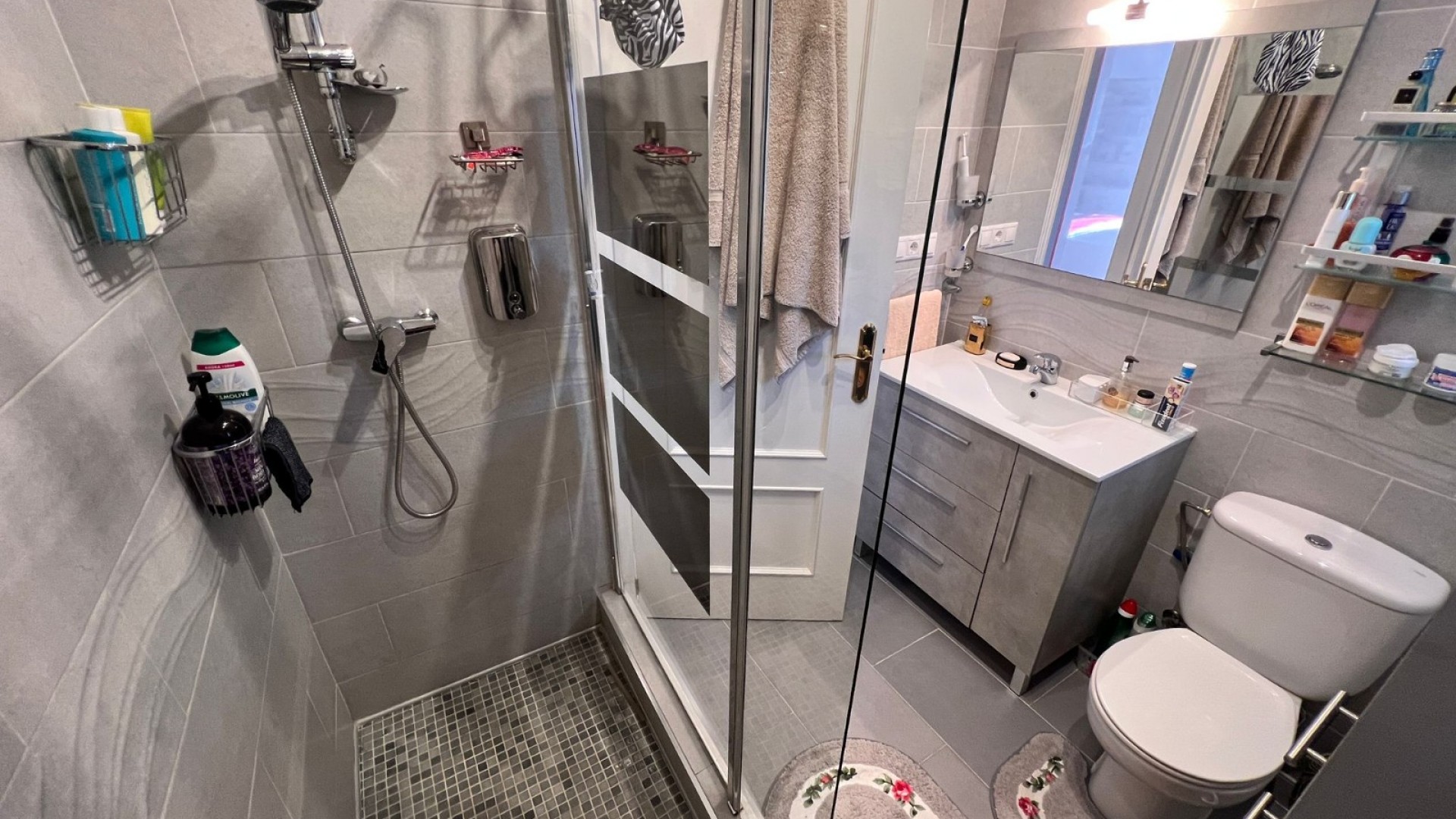 Återförsäljning - Finca lantlig egendom -
La Zarza