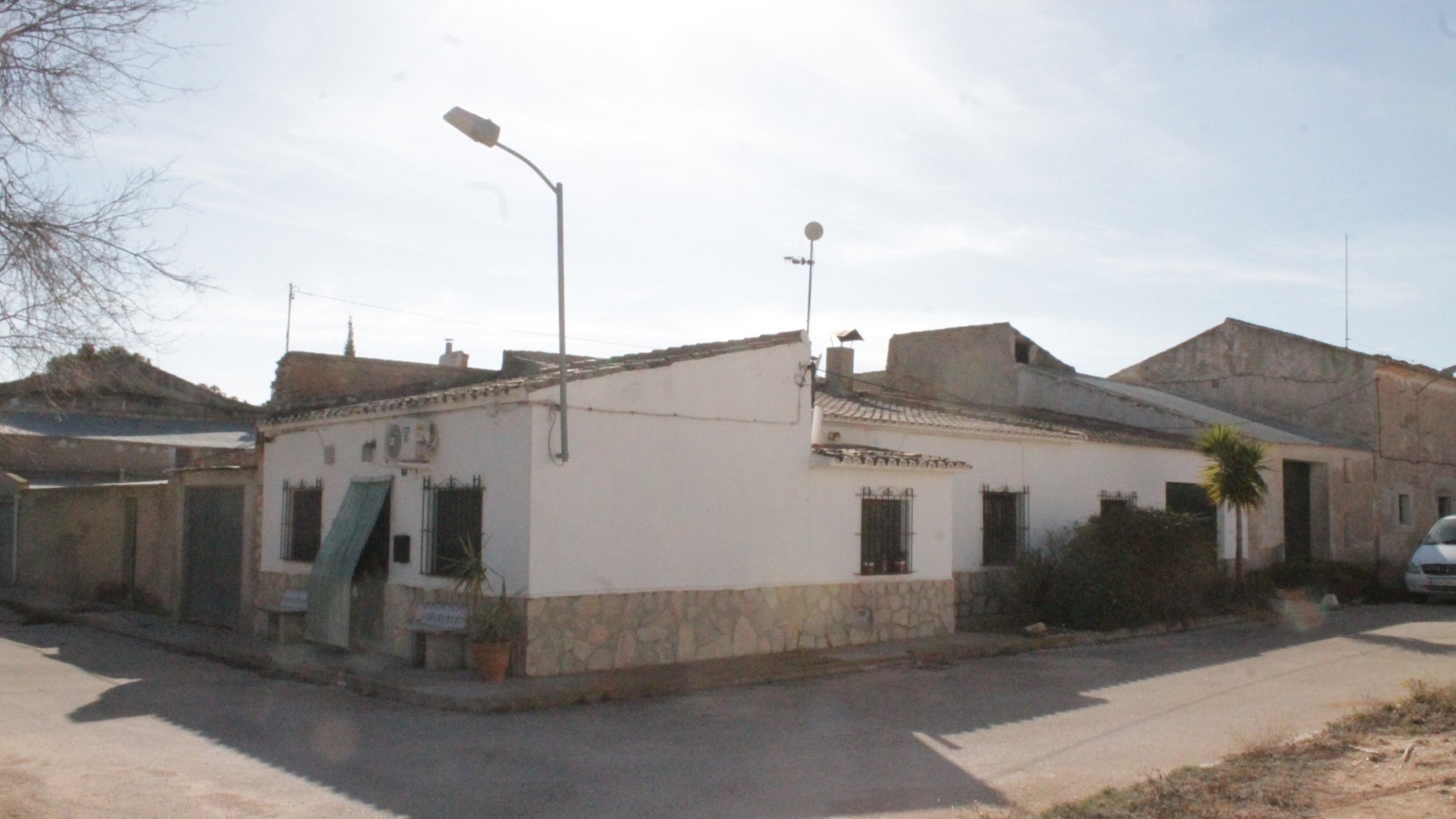 Återförsäljning - Finca lantlig egendom -
Lel - Lel Alicante