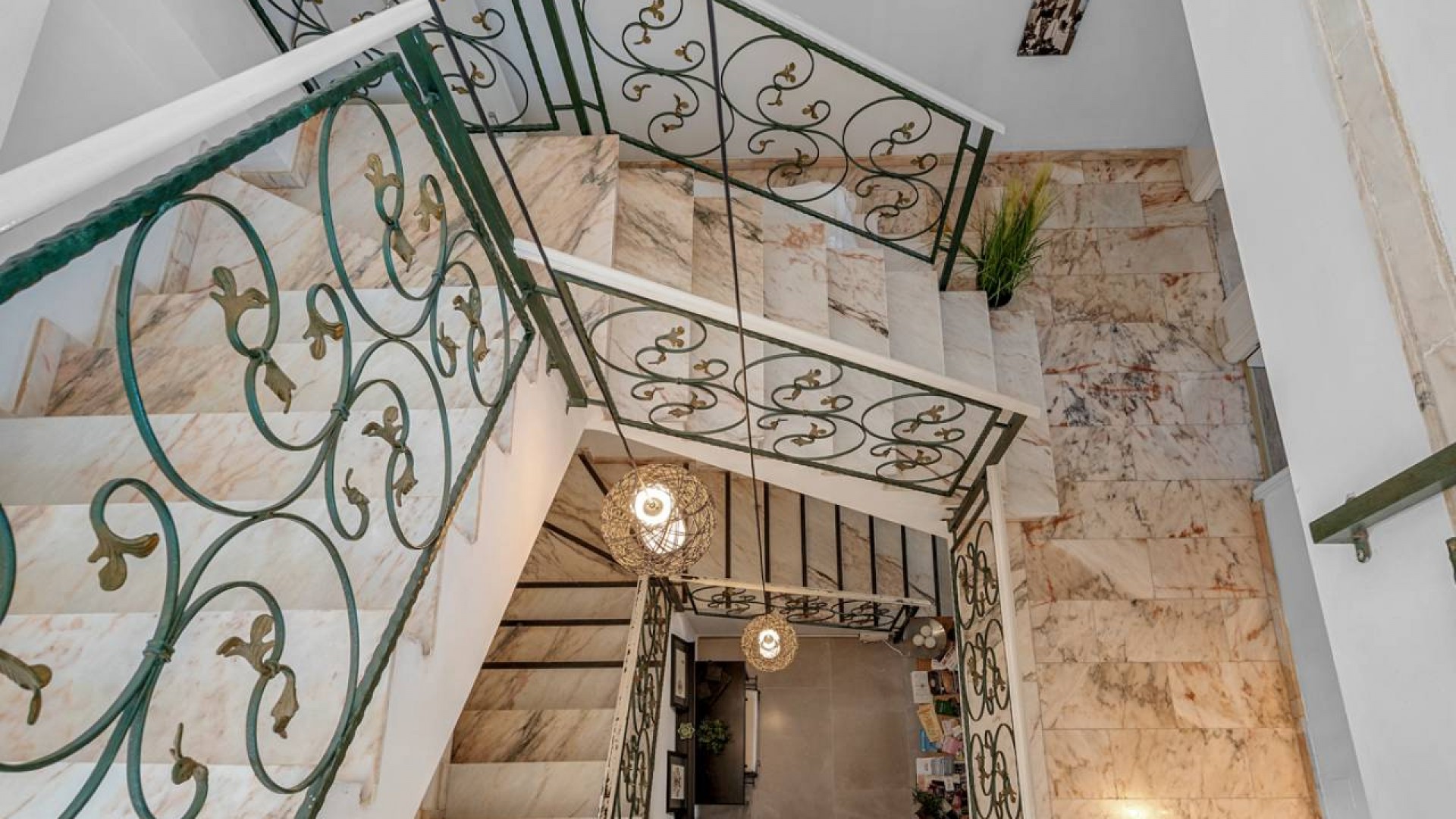 Återförsäljning - Finca lantlig egendom -
Los Montesinos