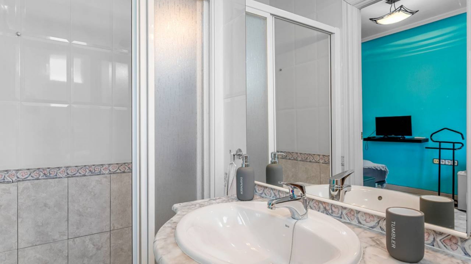 Återförsäljning - Finca lantlig egendom -
Los Montesinos