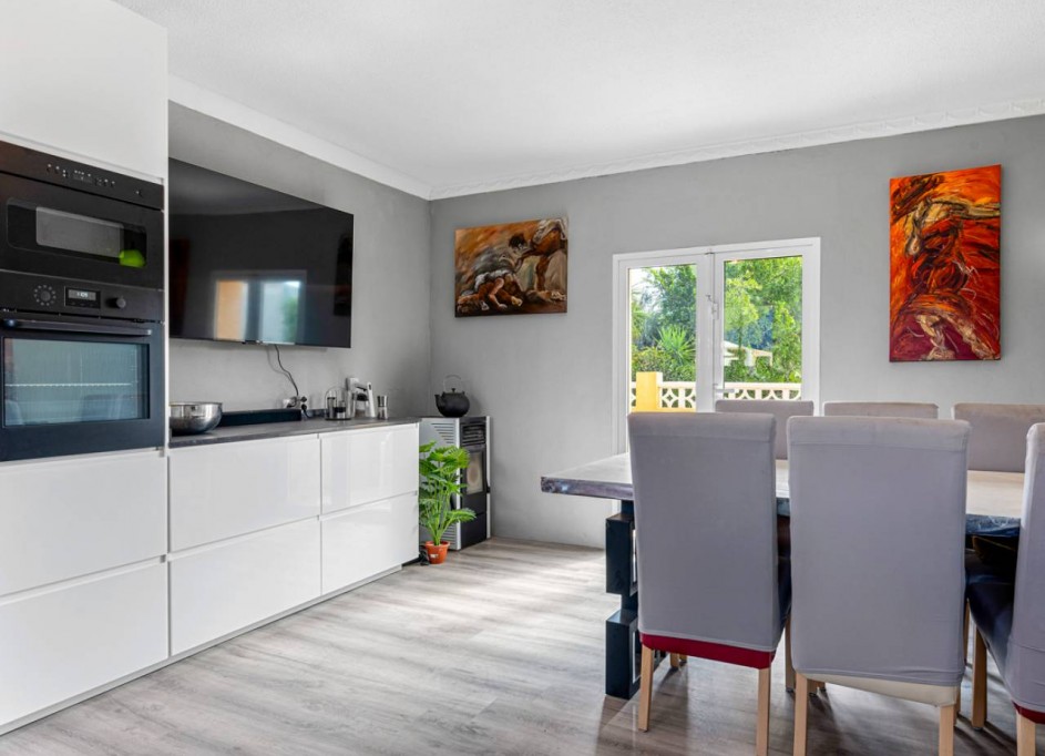 Återförsäljning - Finca lantlig egendom -
Los Montesinos