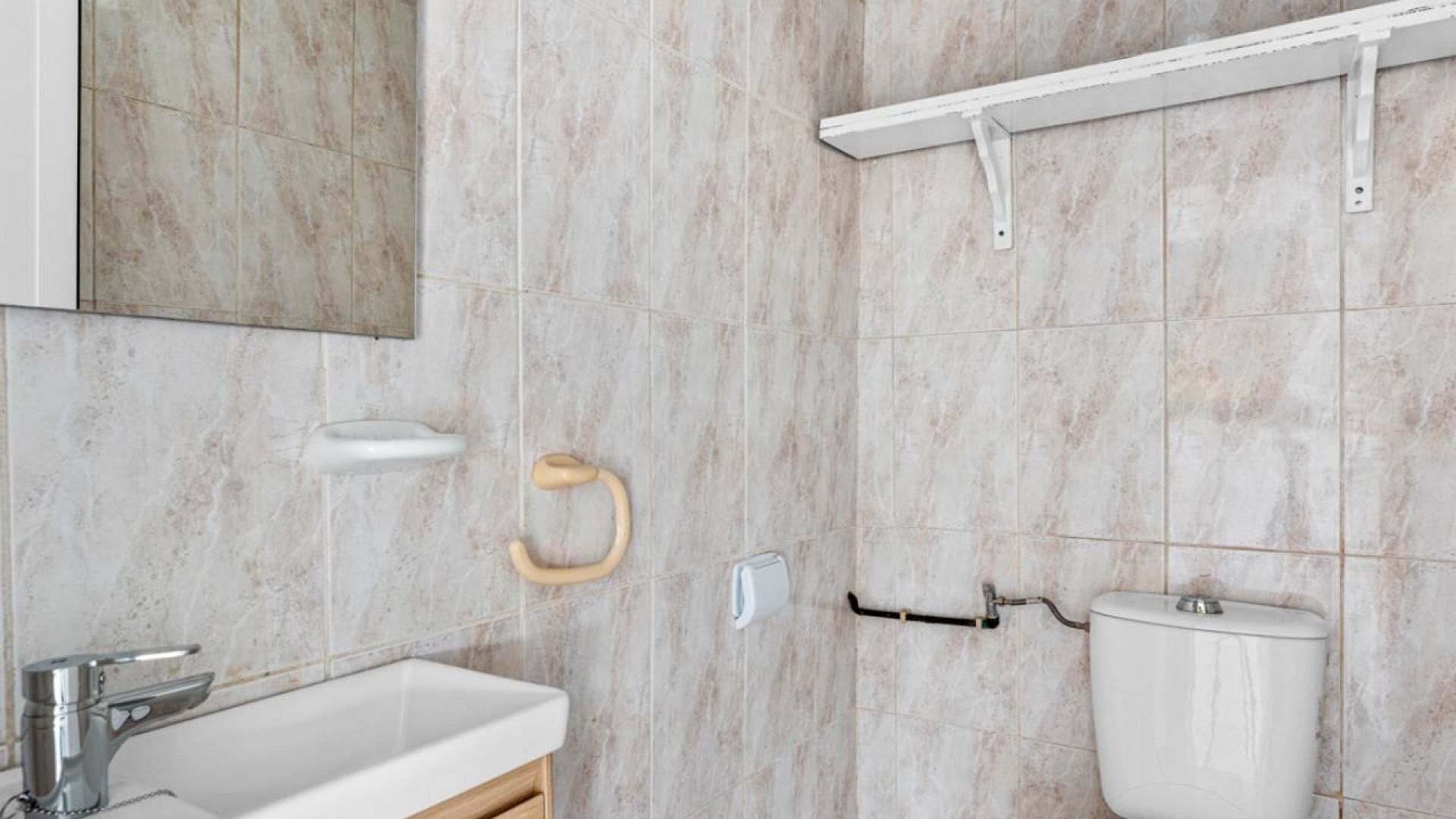 Återförsäljning - Finca lantlig egendom -
Los Montesinos