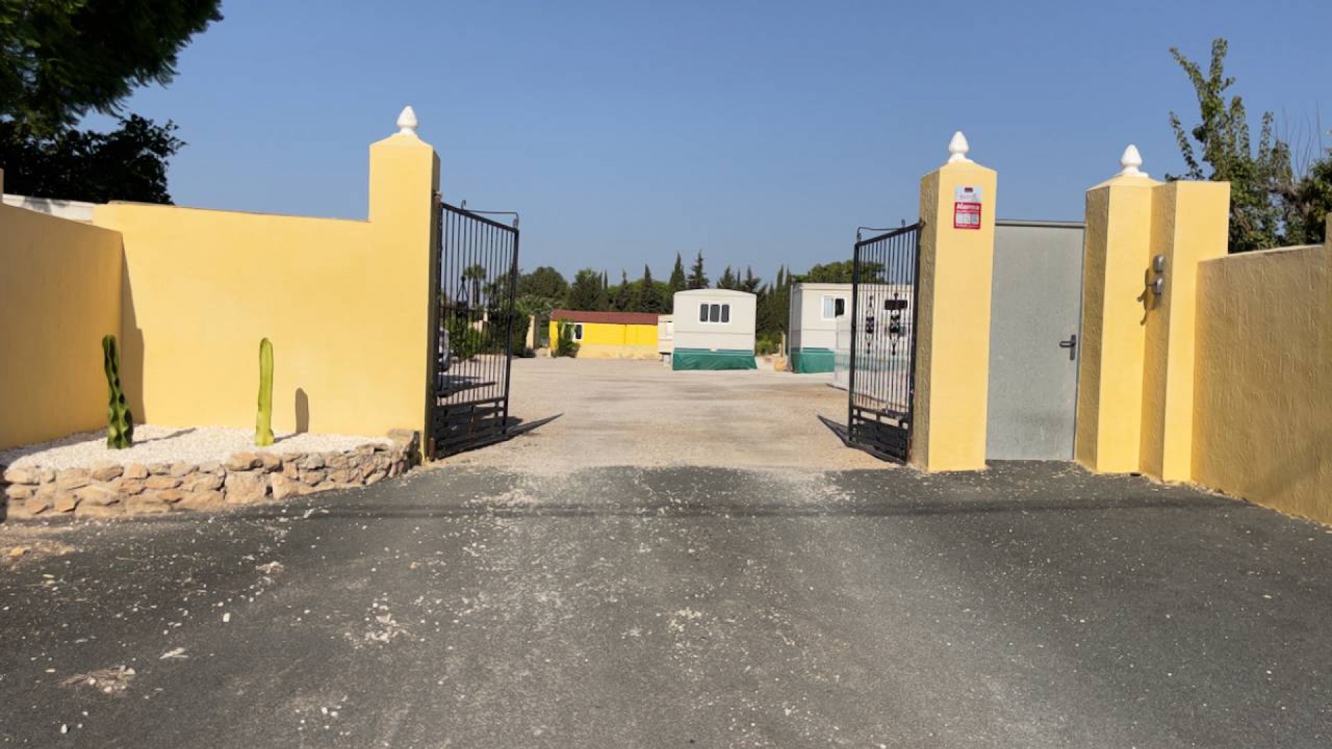 Återförsäljning - Finca lantlig egendom -
Los Montesinos