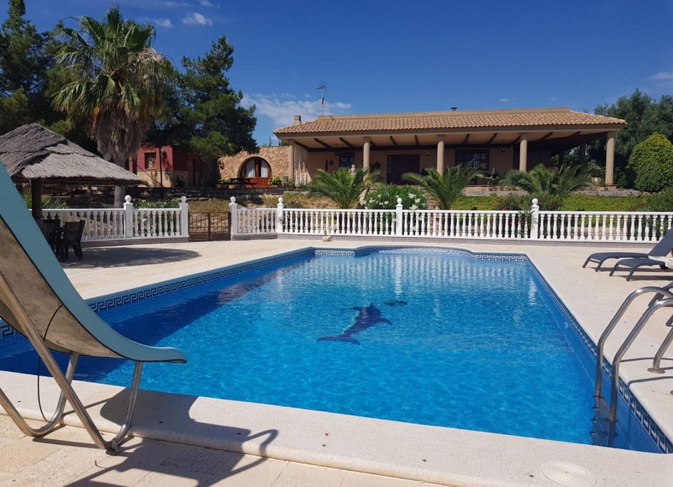 Återförsäljning - Finca lantlig egendom -
Murcia