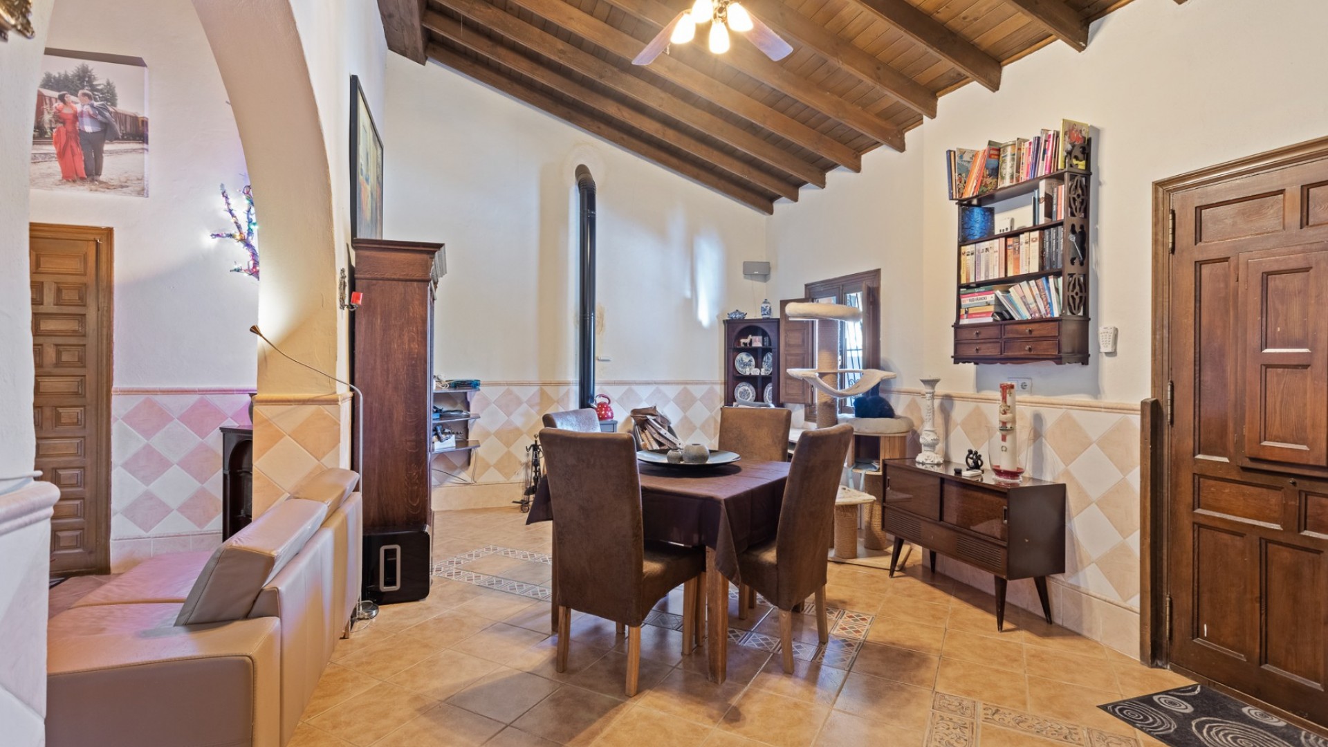 Återförsäljning - Finca lantlig egendom -
Orihuela - La Matanza