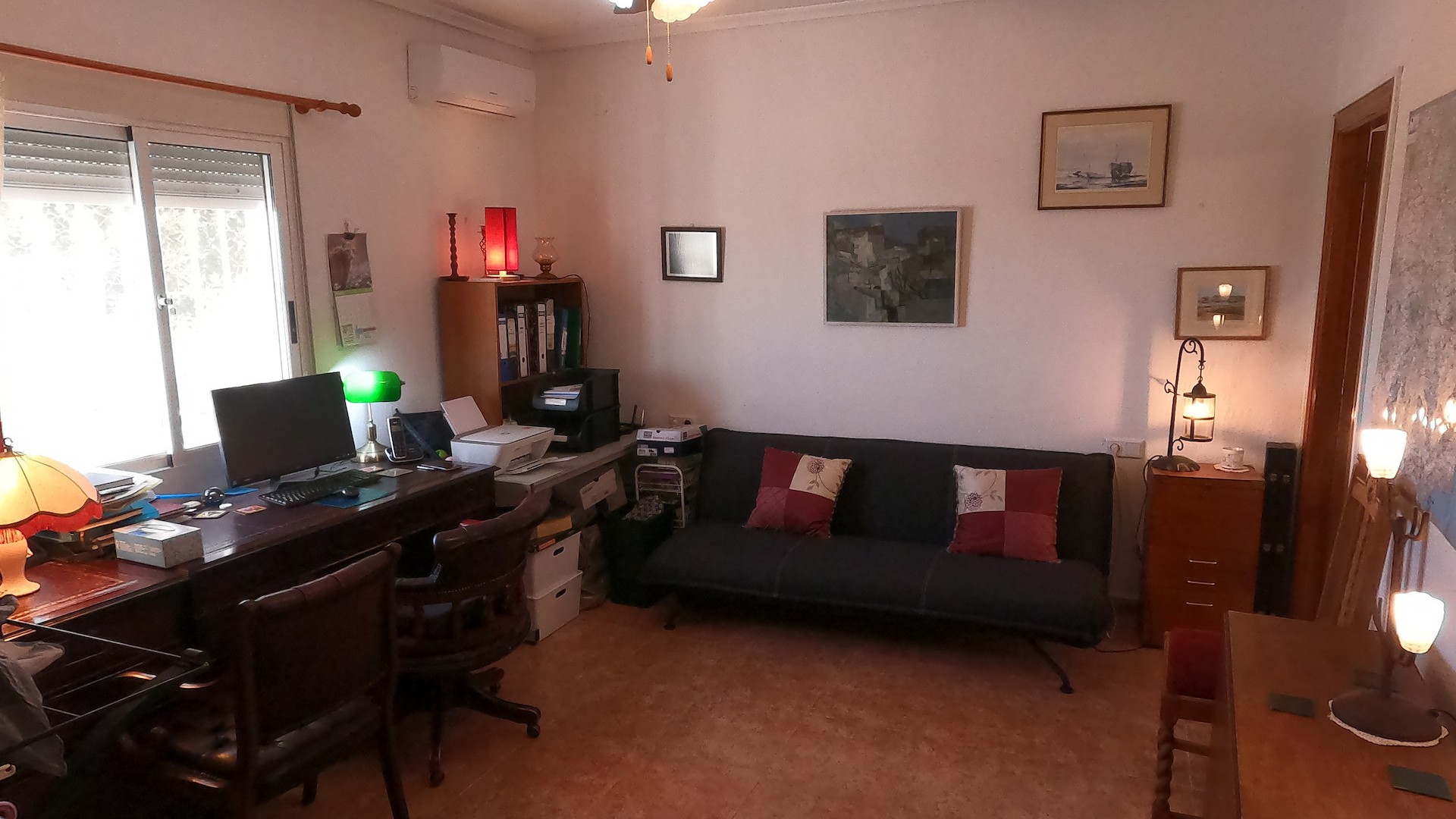 Återförsäljning - Finca lantlig egendom -
Orihuela