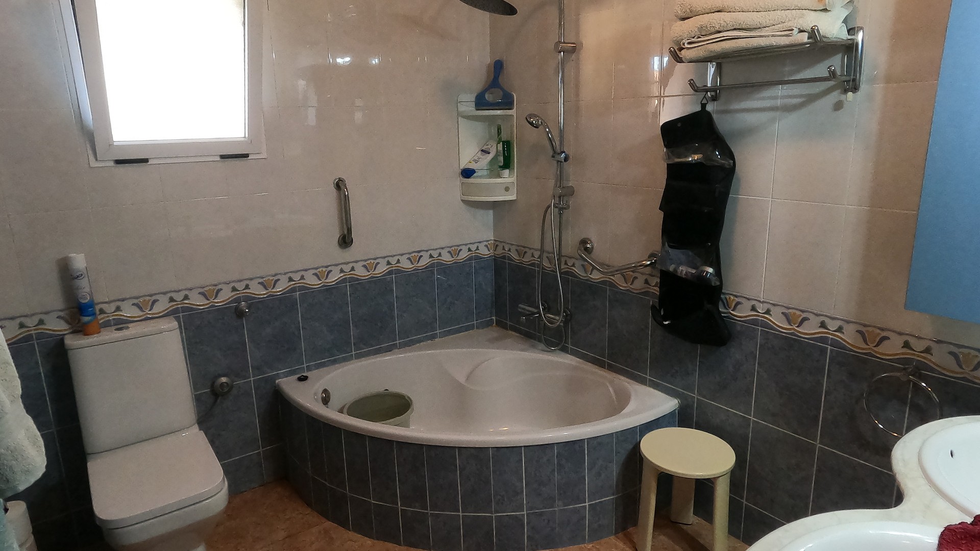 Återförsäljning - Finca lantlig egendom -
Orihuela