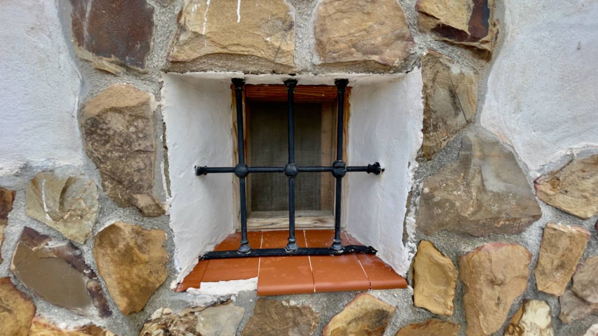 Återförsäljning - Finca lantlig egendom -
Orihuela