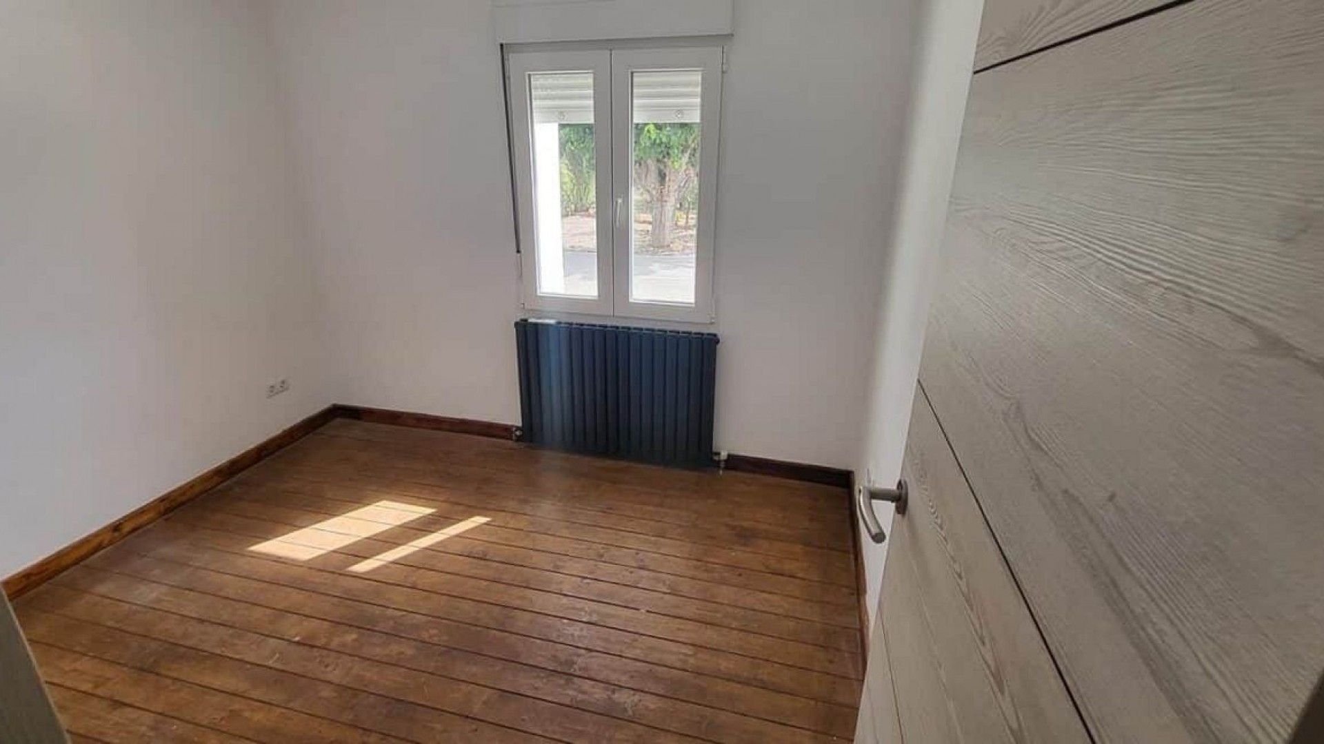 Återförsäljning - Finca lantlig egendom -
Raspay-Murcia