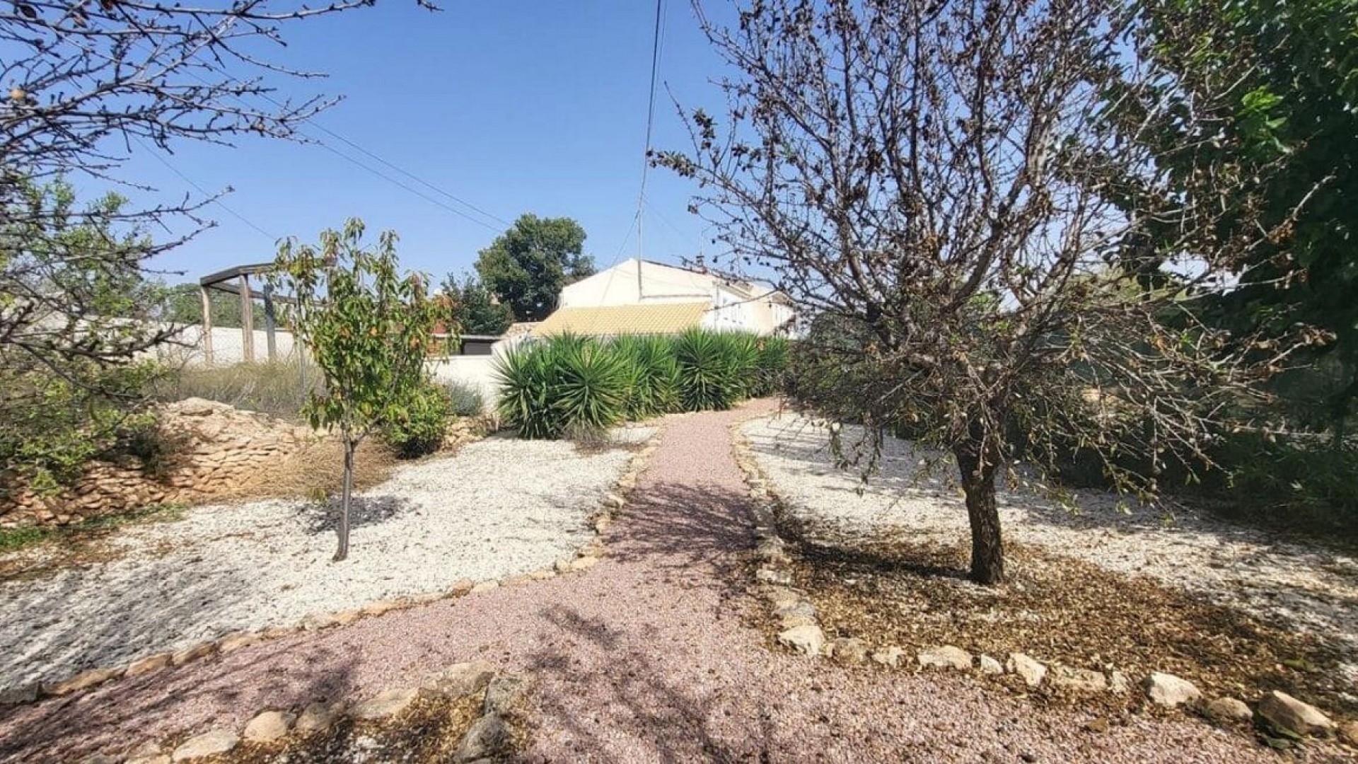 Återförsäljning - Finca lantlig egendom -
Raspay-Murcia