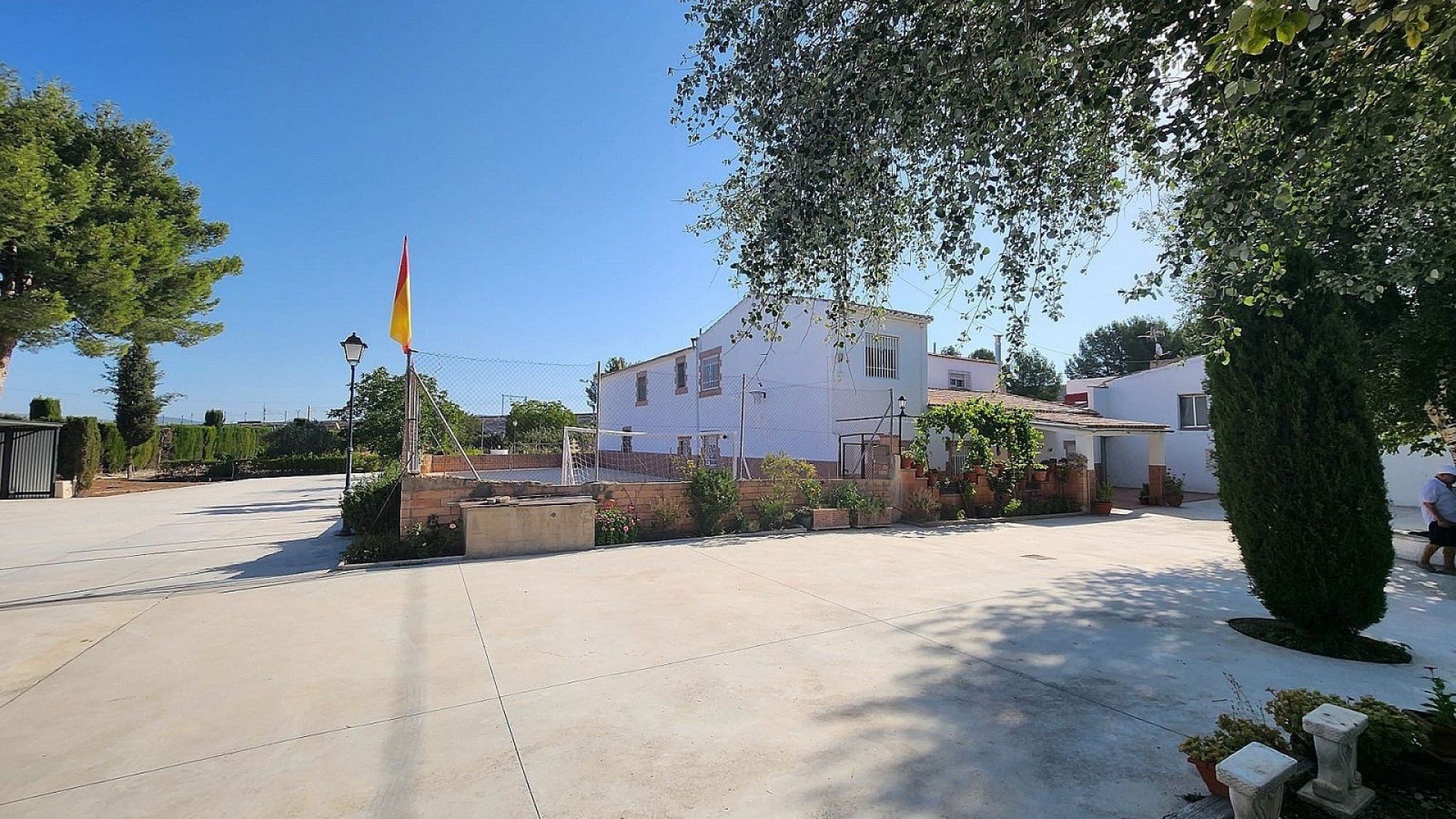 Återförsäljning - Finca lantlig egendom -
Villena