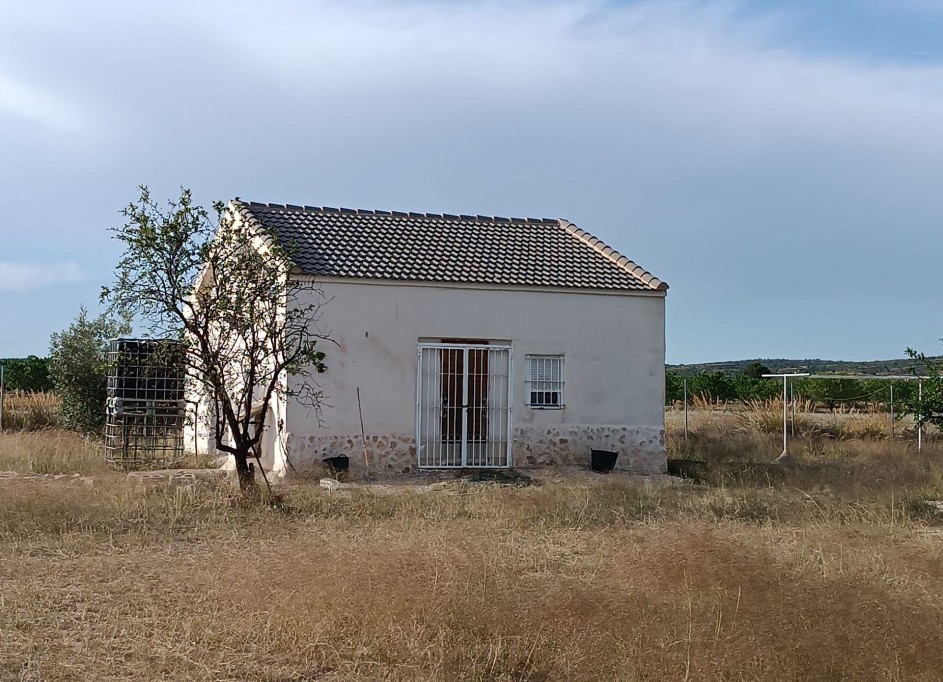 Återförsäljning - Finca lantlig egendom -
Yecla