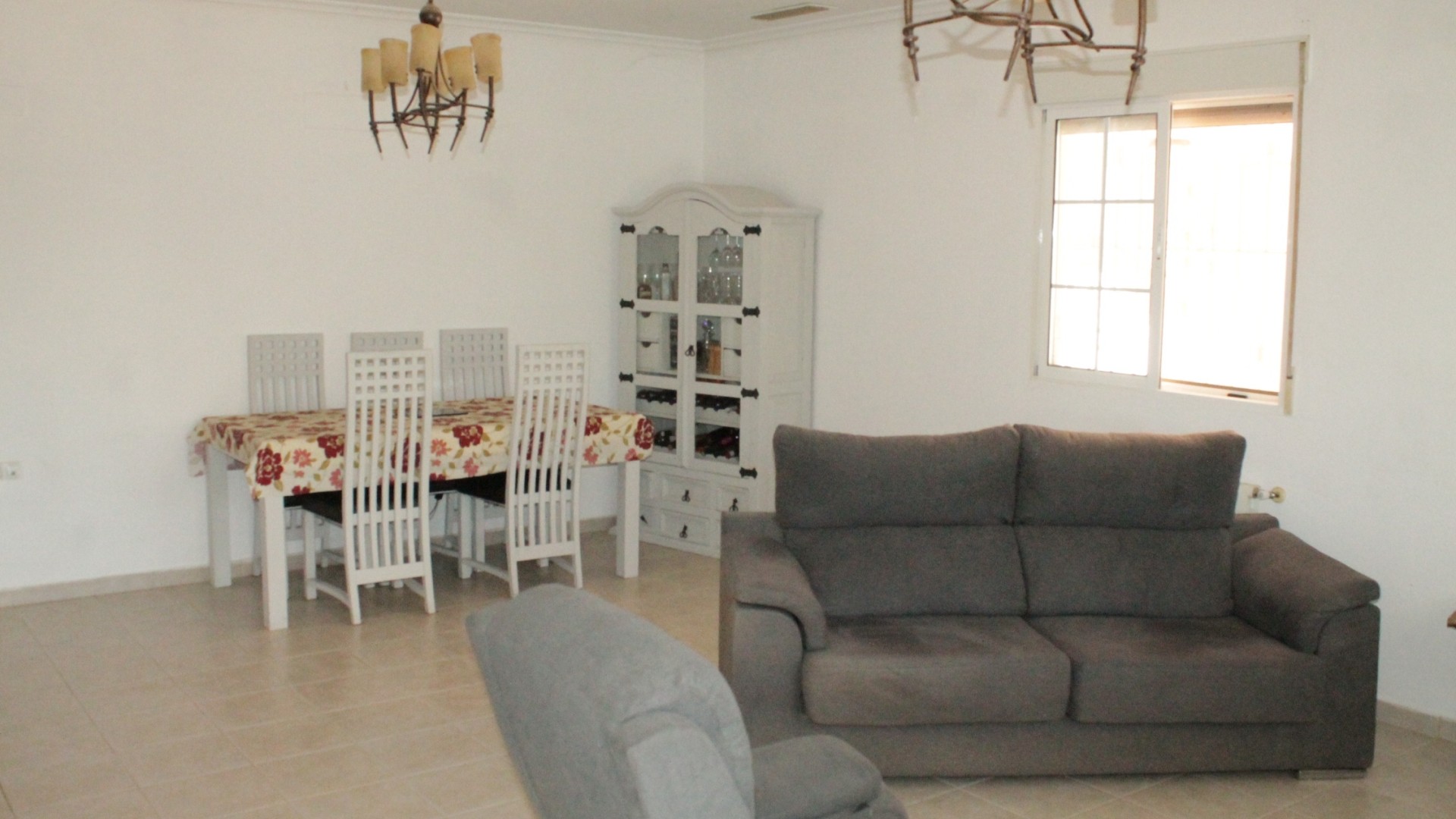 Återförsäljning - Fristående villa -
Abanilla - Abanilla Murcia