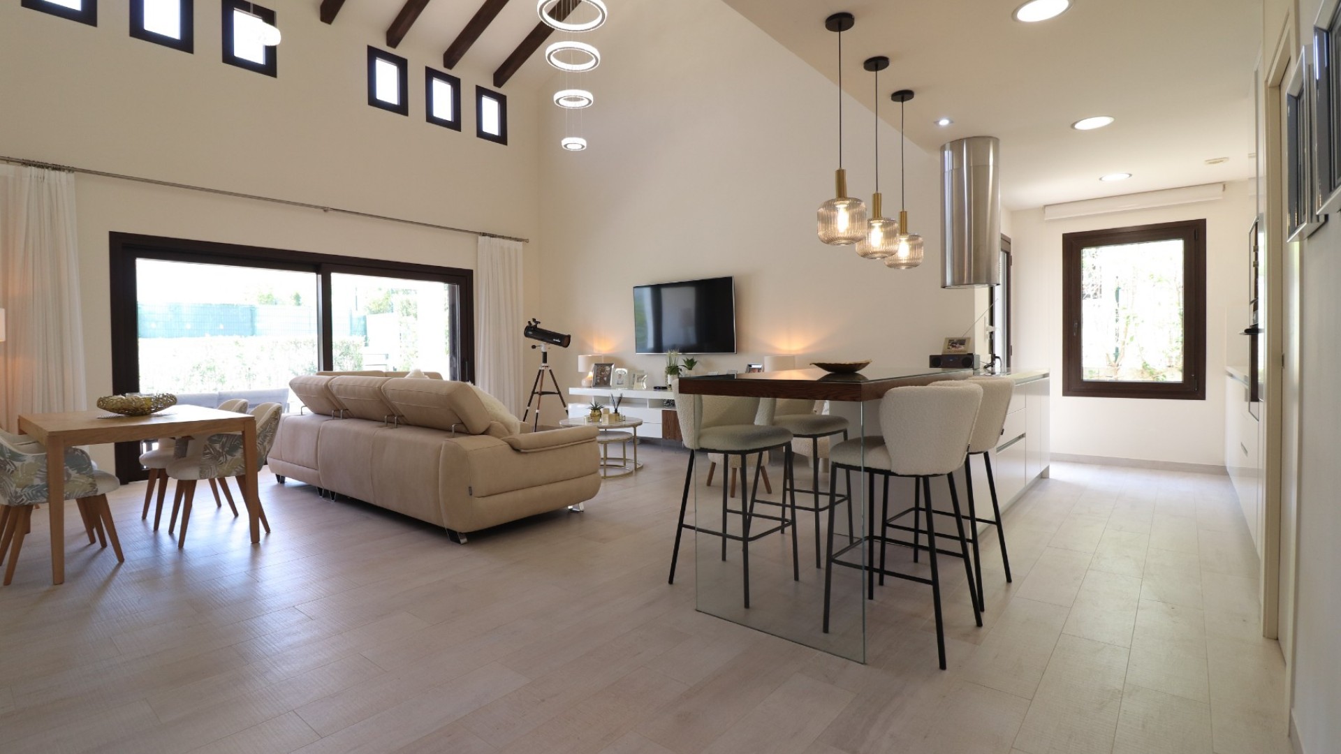 Återförsäljning - Fristående villa -
Algorfa - La Finca Golf Resort