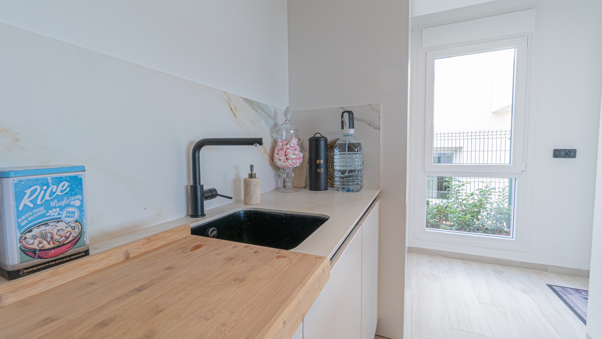 Återförsäljning - Fristående villa -
Algorfa - La Finca