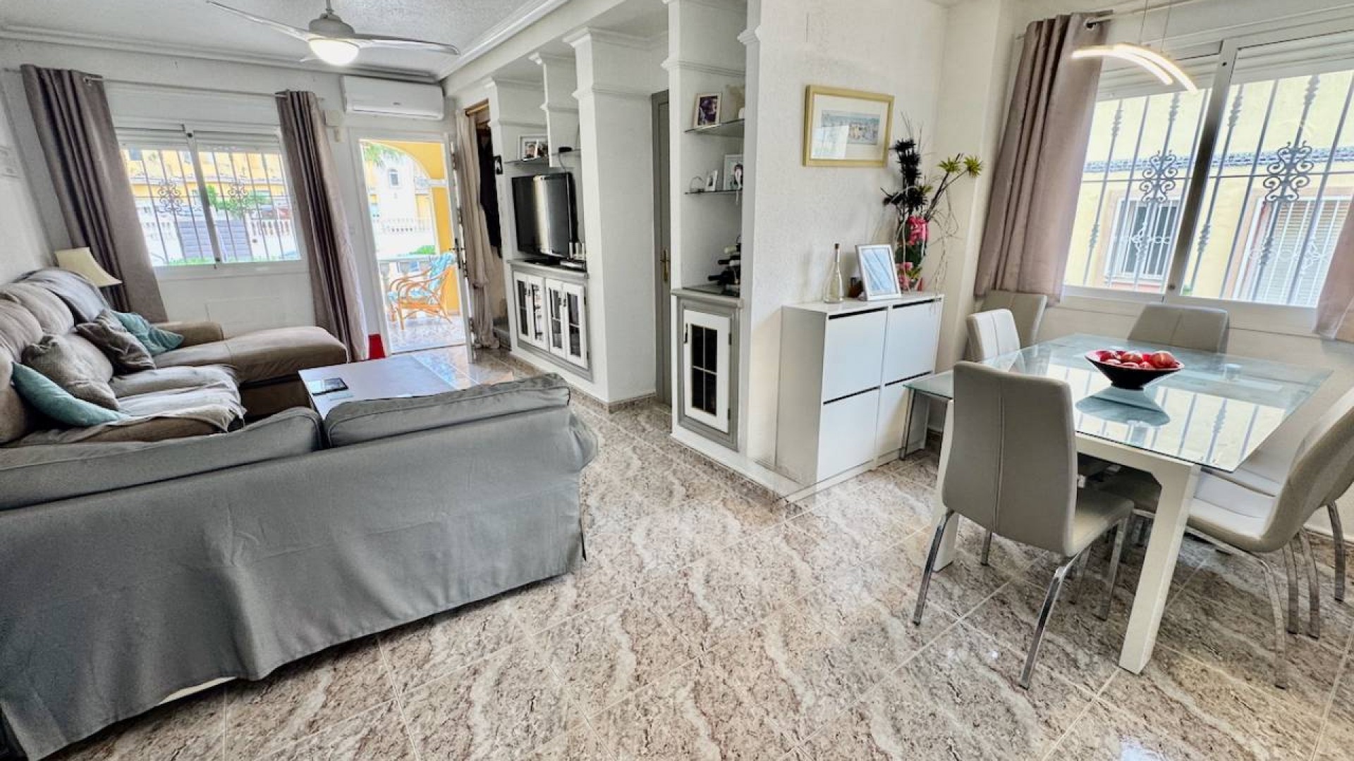 Återförsäljning - Fristående villa -
Algorfa - Lo Crispin