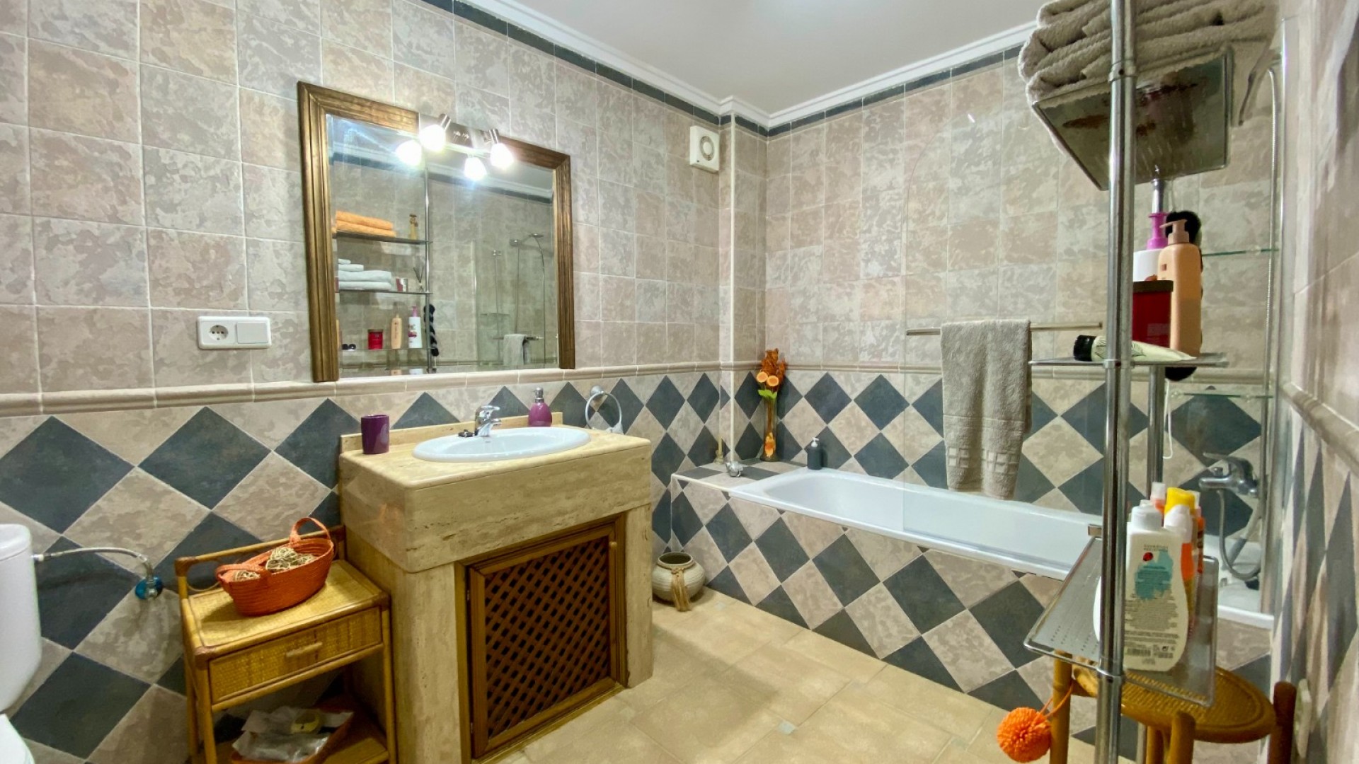 Återförsäljning - Fristående villa -
Algorfa - Lomas de la Juliana