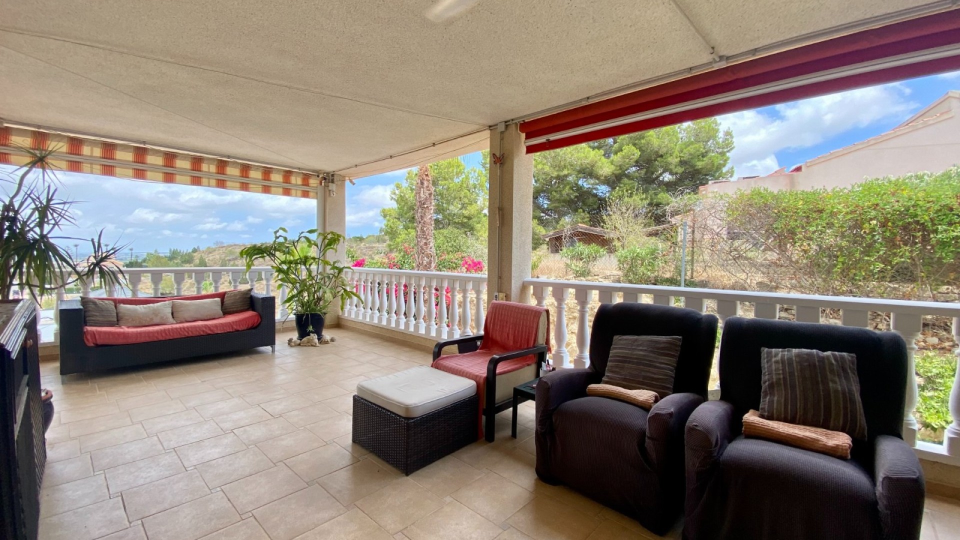 Återförsäljning - Fristående villa -
Algorfa - Lomas de la Juliana