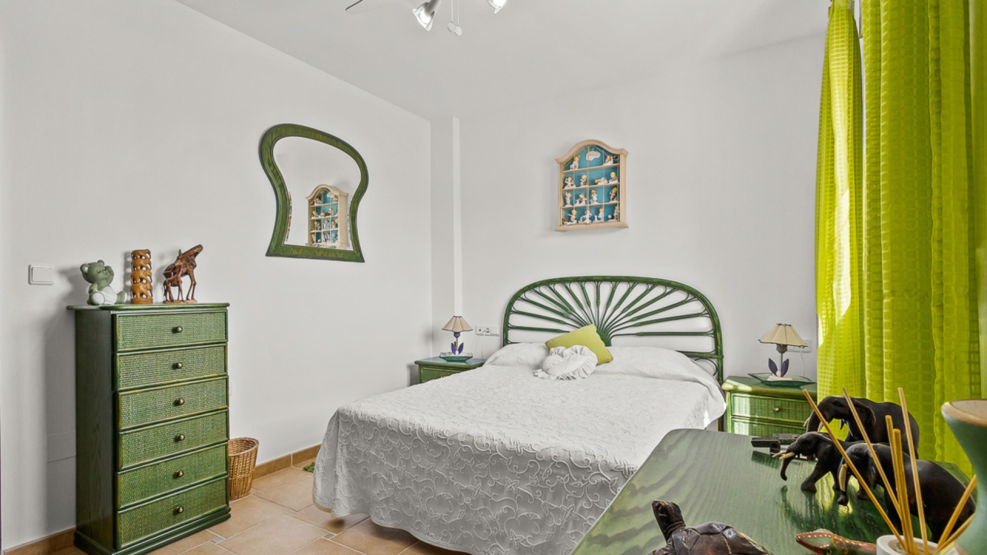 Återförsäljning - Fristående villa -
Algorfa