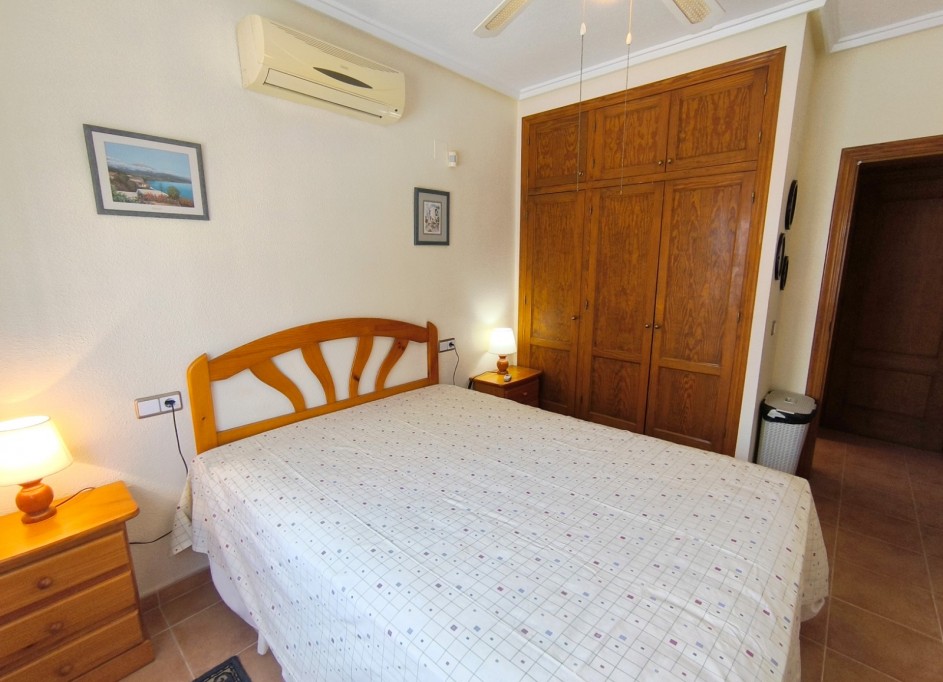 Återförsäljning - Fristående villa -
Algorfa