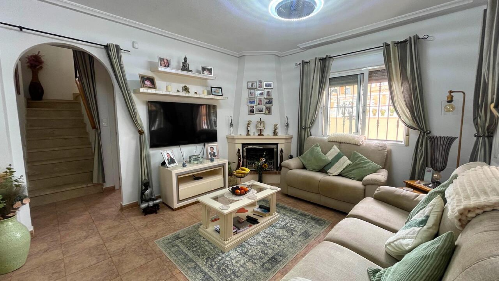 Återförsäljning - Fristående villa -
Algorfa