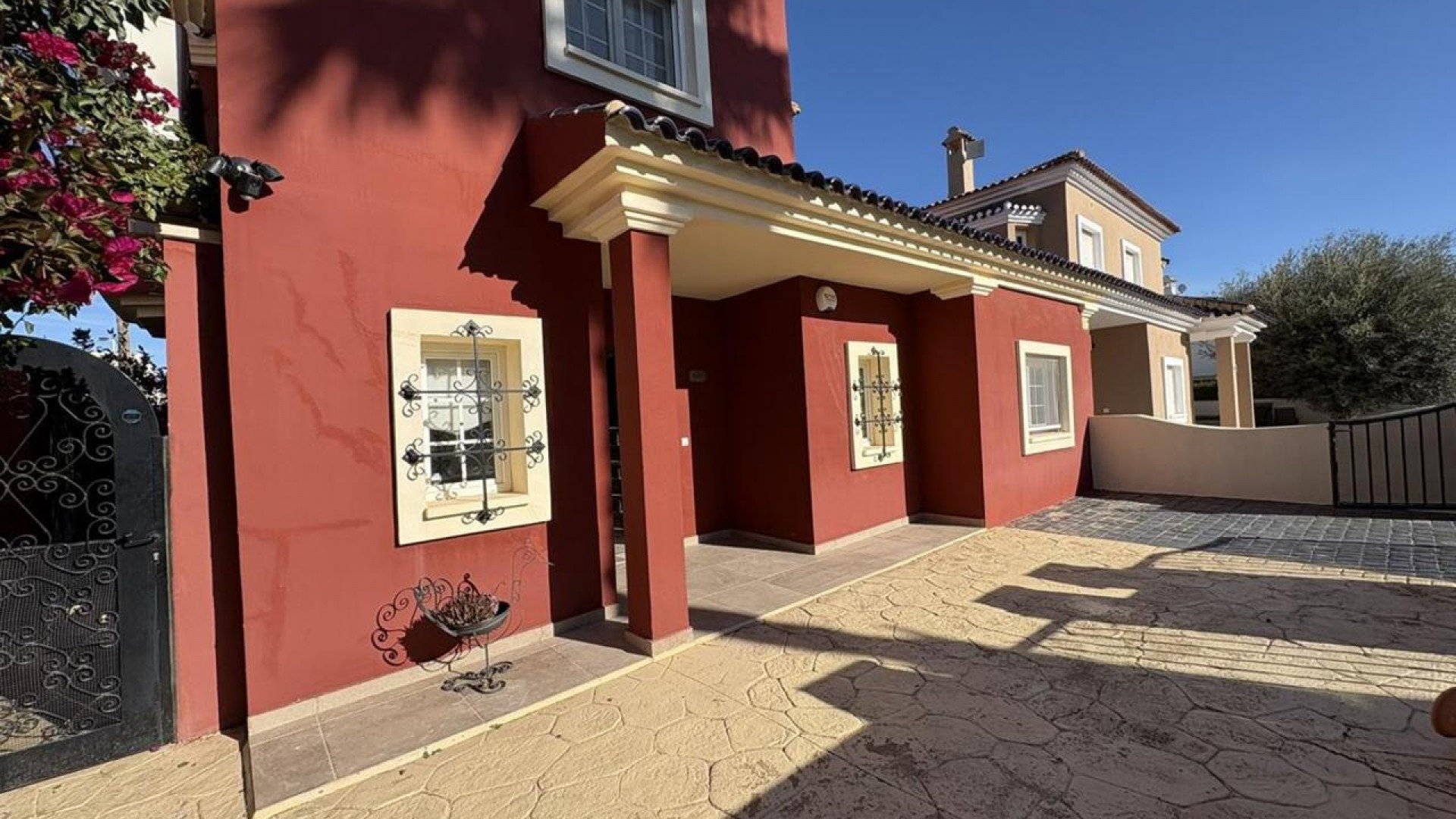 Återförsäljning - Fristående villa -
Altaona Golf and Country Village