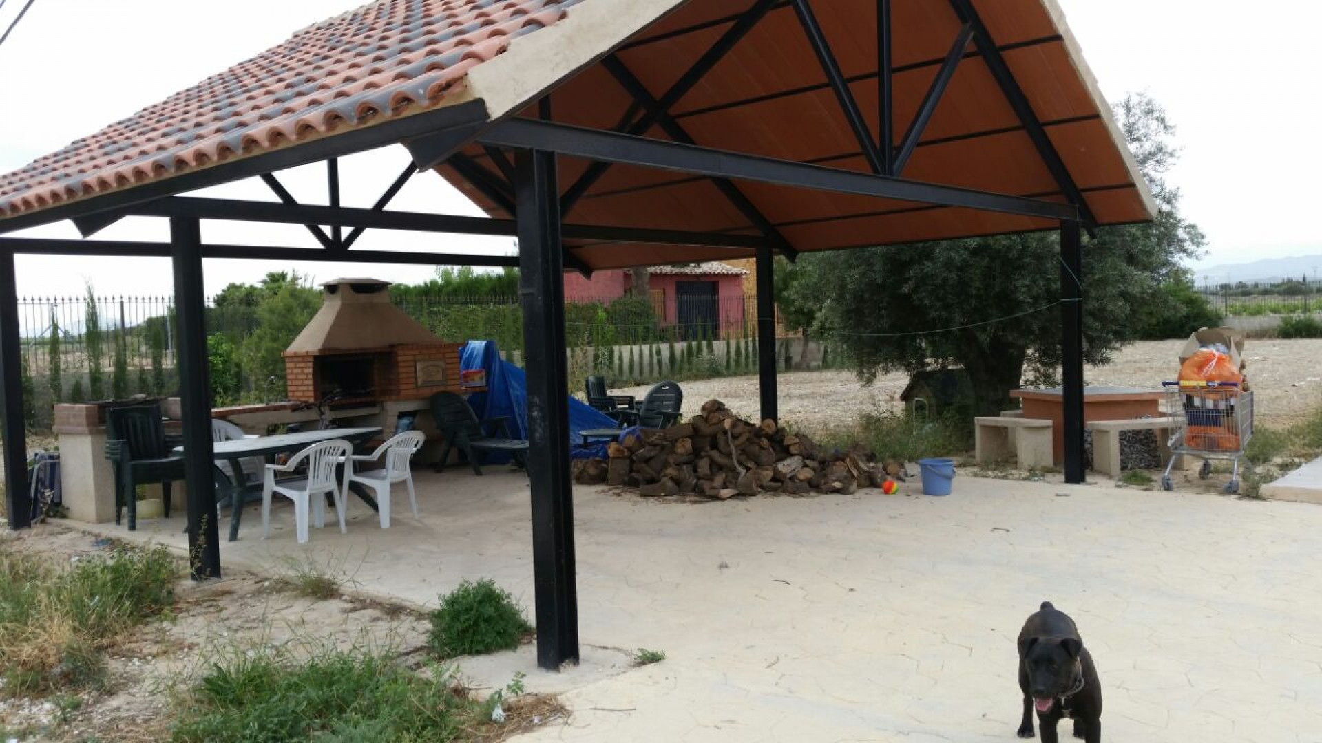 Återförsäljning - Fristående villa -
Benferri