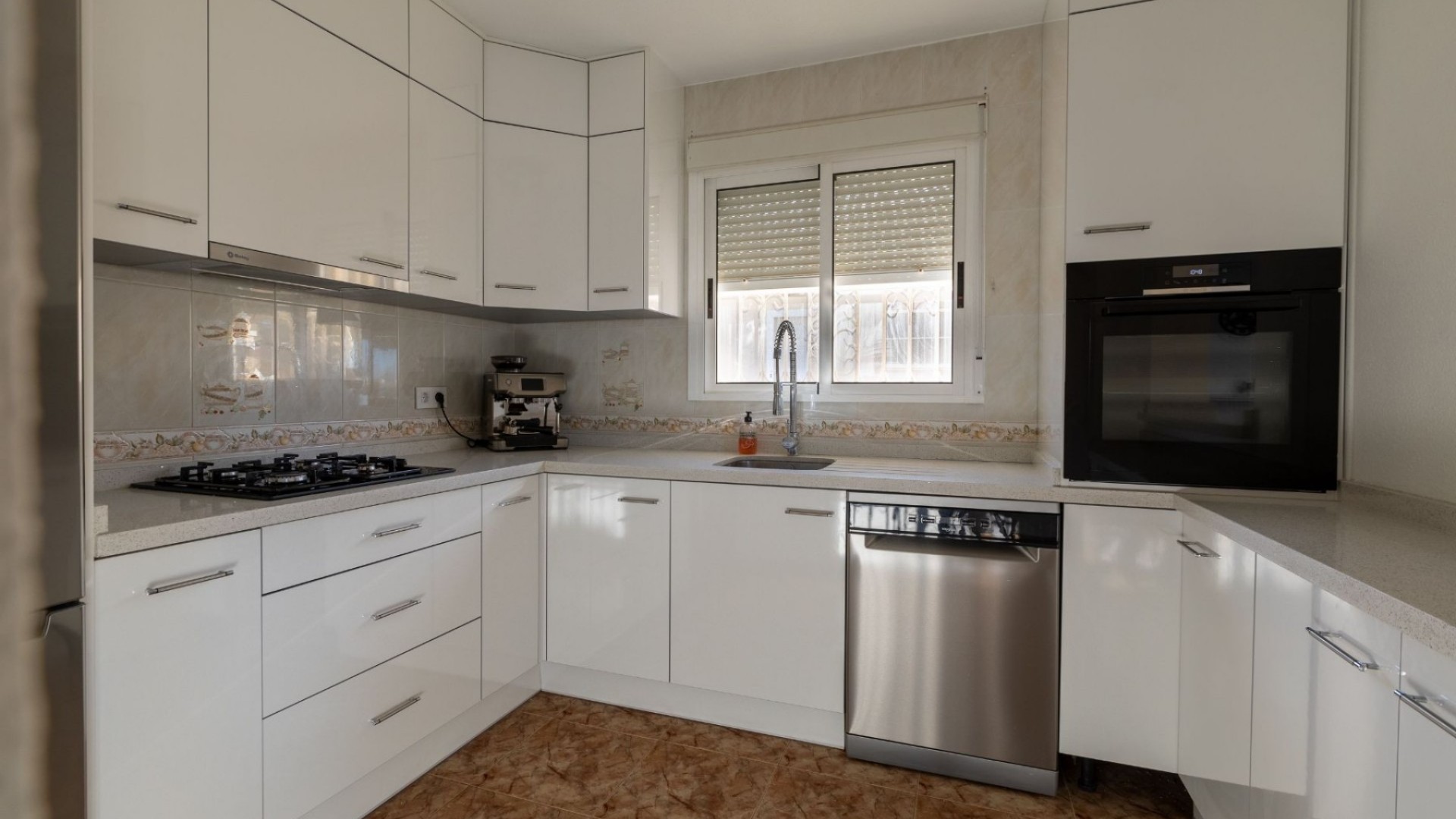 Återförsäljning - Fristående villa -
Benijofar