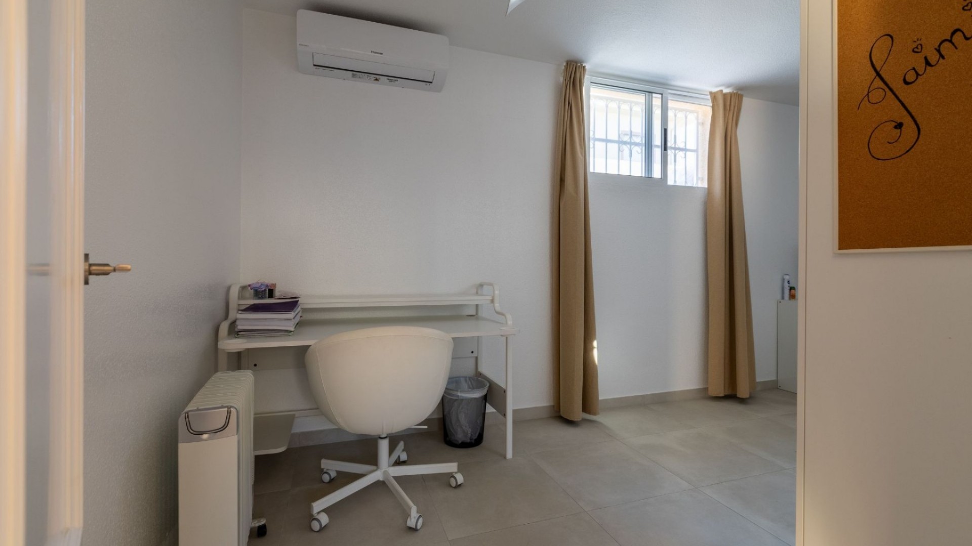 Återförsäljning - Fristående villa -
Benijofar