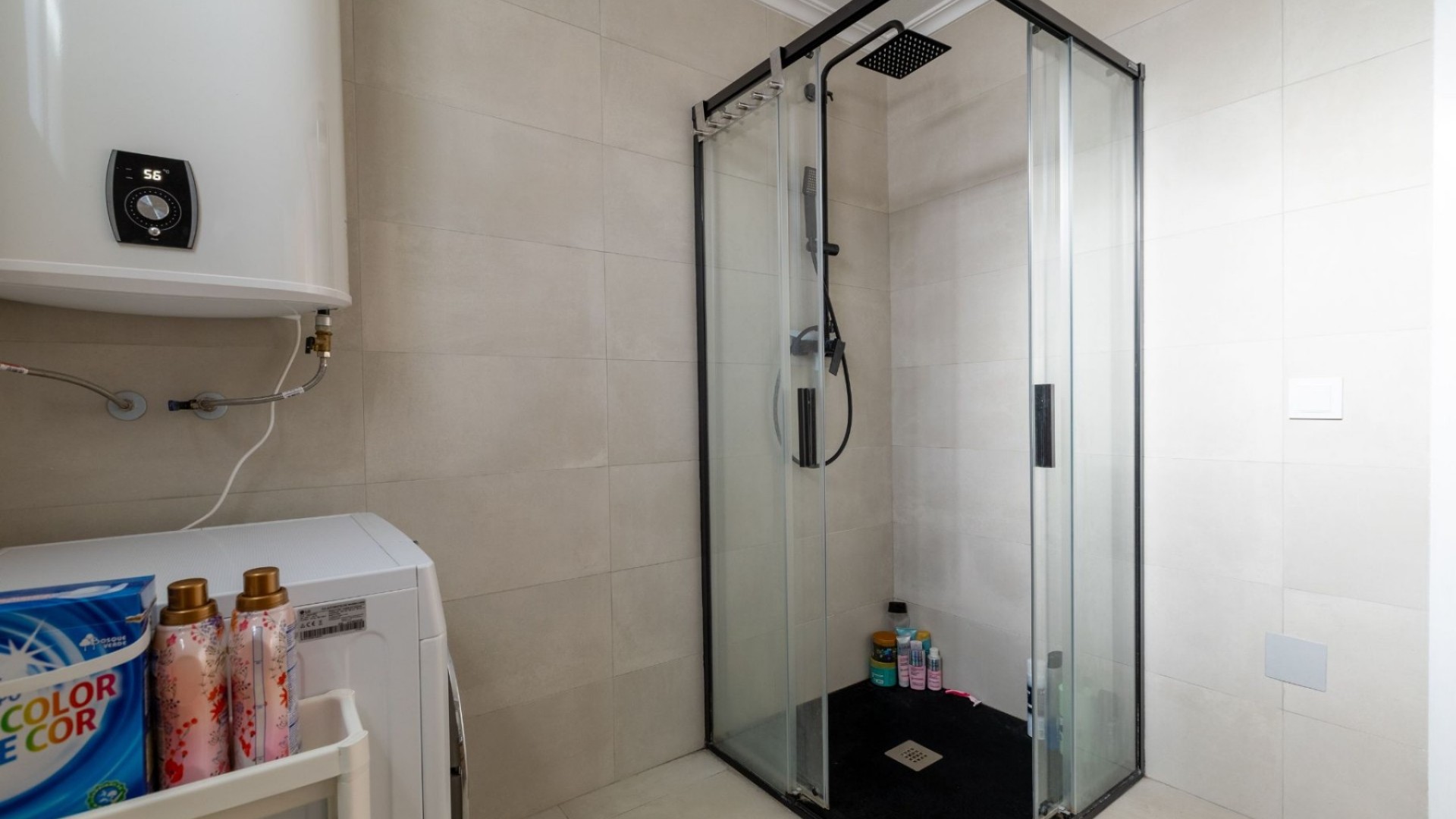 Återförsäljning - Fristående villa -
Benijofar